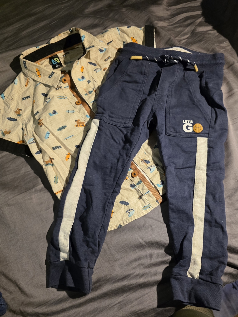Kids Navy Blue Jogger Pants with Side Stripe - Lets Go Nano 2 Ans